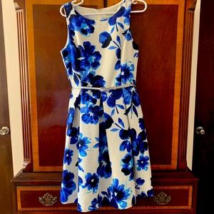 50s inspired dress with floral pattern